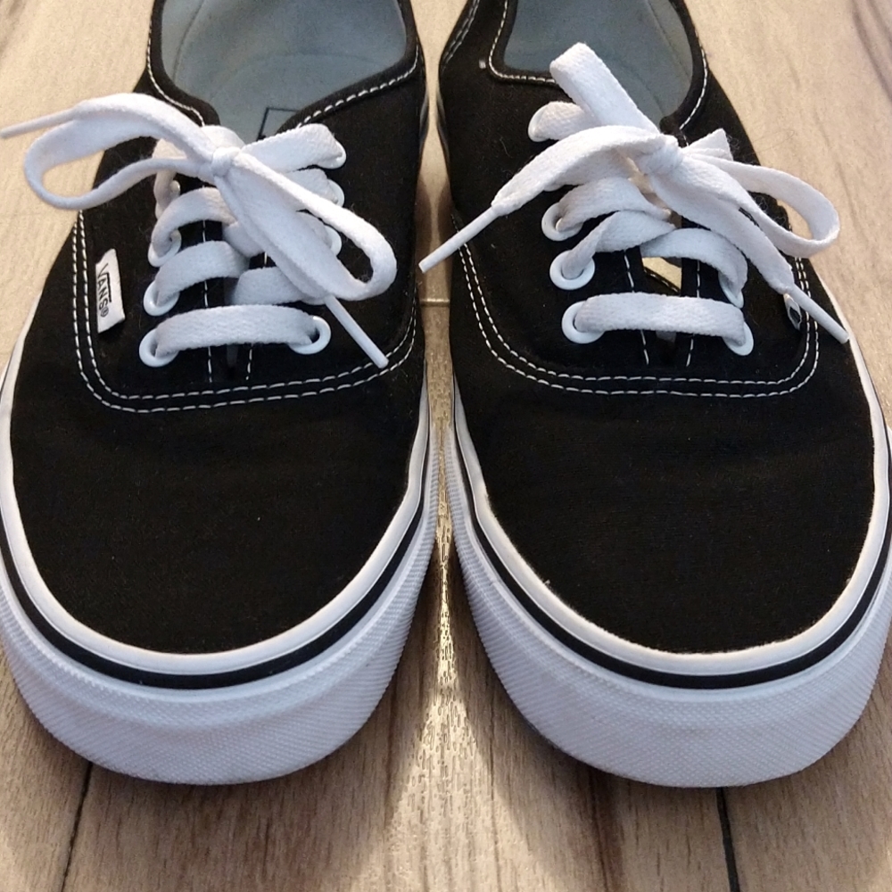 Black Vans Men 9 Women 10.5